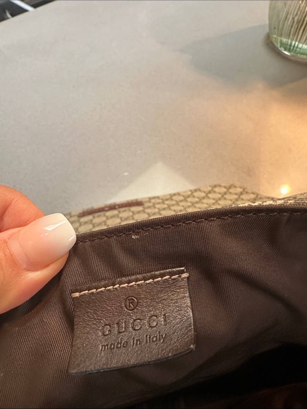 Gucci Beige Monogram diaper Bag - Picture 6 of 10